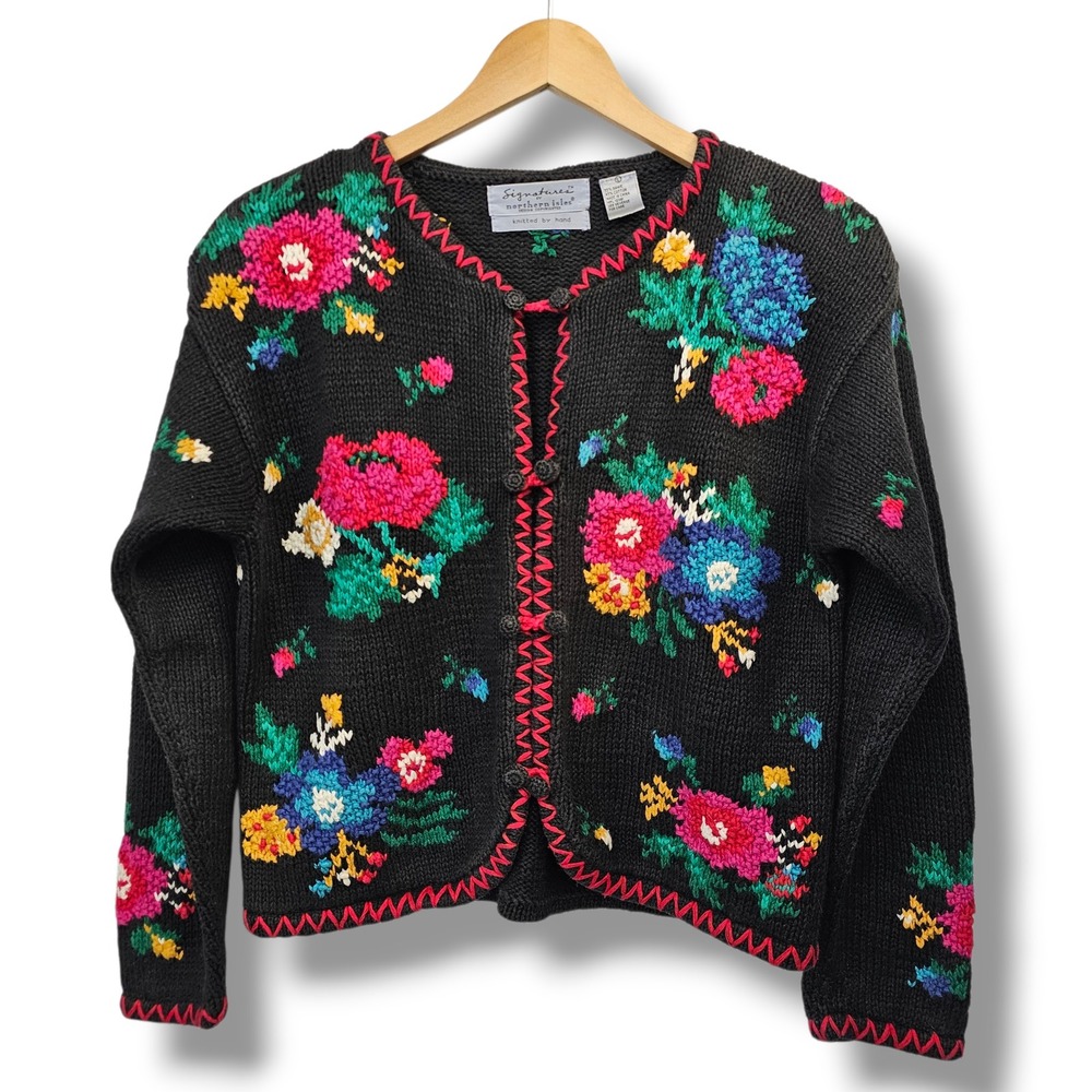 Vintage Northern Isles Cardigan Sweater L Black Floral Hand Knit Cottage Chunky